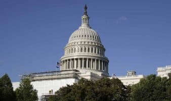 El gobierno federal de EE.UU. entra en cierre técnico a la espera de voto el lunes