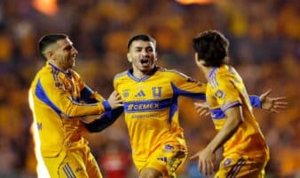 Liga MX: Logra Tigres mínima ventaja en El Volcán | Video