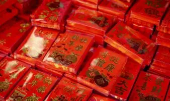 México impone aranceles a productos asiáticos como ropa, muebles y piezas automotrices