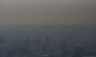 Autoridades ambientales urgen a evitar pirotecnia y fogatas navideñas para proteger la salud