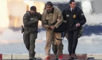 Operador desconocido gana más de 400 mil dólares tras apostar por la caída de Maduro