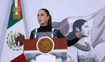 Sheinbaum retrasa la mañanera de este jueves; versiones sobre posible llamada con Trump