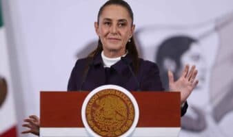 La Mañanera de Sheinbaum | Niega que EE.UU. tenga en la mira a morenistas; Defiende al T-MEC de Trump; y más (14/01/2026)