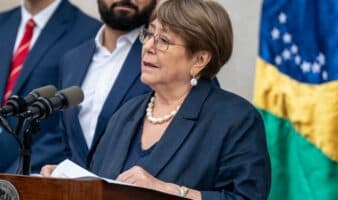 Chile inscribe candidatura de Bachelet para dirigir ONU y anuncia apoyo de México y Brasil
