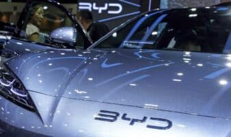 La automotriz china BYD presenta una demanda contra los aranceles de Trump