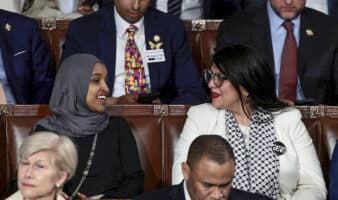 Trump pide deportar a dos congresistas demócratas que lo increparon durante su discurso en el Capitolio