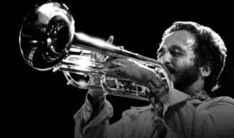 Muere Willie Colón, emblemático músico e ícono de la salsa