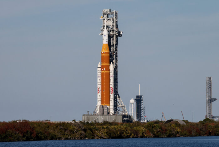 Cuenta atrás para la misión Artemis II; llevará a cuatro astronautas alrededor de la Luna tras más de 50 años