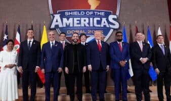 'No voy a aprender su maldito idioma': Trump a presidentes latinoamericanos