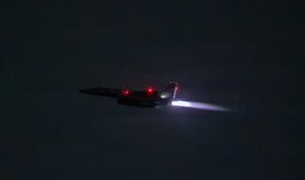 EE. UU. rescata a uno de los dos pilotos del caza derribado por Irán