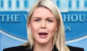 El culto de odio de la izquierda provocó ataque armado contra Trump: Leavitt