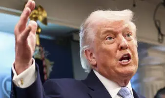 Jóvenes iraníes formarán cadenas humanas para proteger centrales eléctricas ante ultimátum de Trump