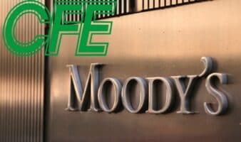 Moody's baja calificación a CFE y a 8 bancos