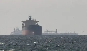 Petrolero de la "flota fantasma" de Rusia es interceptado por el Reino Unido