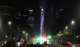 CDMX analiza aplicar 'Ley Seca' en partidos de México tras festejos en el Ángel