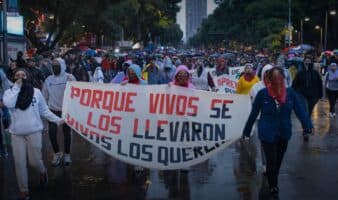 'Que no sea otra vez el uso político del caso Ayotzinapa para desviar la atención': periodista