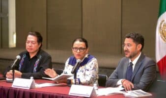 Gobierno federal presenta propuestas a CNTE y pide concluir protestas