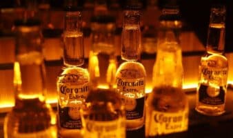 Corona Extra se mantiene como la marca más valiosa de México en 2026
