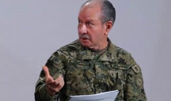 Ojeda Durán reporta ingresos superiores a 2 millones de pesos; funge como asesor en la Marina