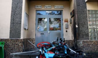 Detienen al padre del menor arrestado por un tiroteo en un centro escolar de Francia